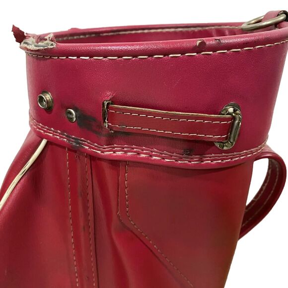 Vintage Wilson Country Club Red Golf Club Bag Made In USA RARE RED LEATHER COLOR - Picture 2 of 10